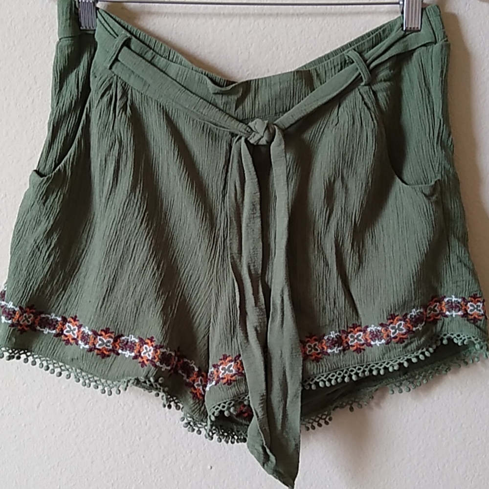 My Michelle Women's size Large shorts